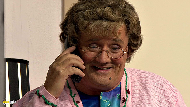A still #8 from Mrs. Brown's Boys: Live Tour: For the Love of Mrs. Brown (2013)