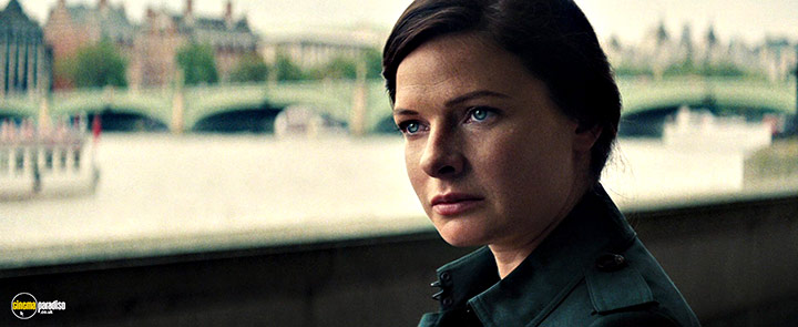 A still #17 from Mission Impossible: Rogue Nation (2015) With Rebecca Ferguson