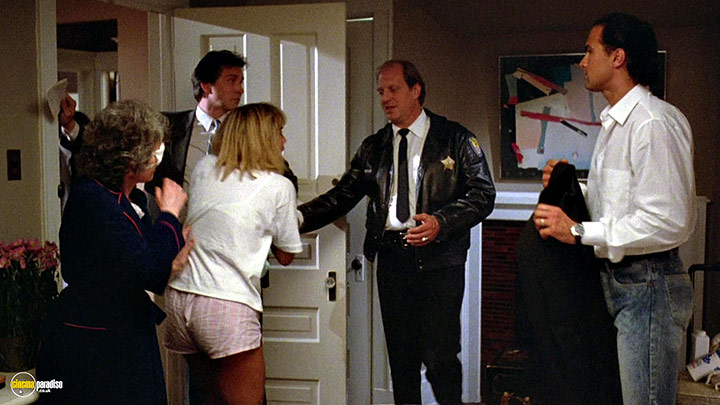 A still #22 from Above the Law (1988)