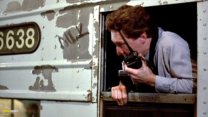 A still #11 from Above the Law (1988)