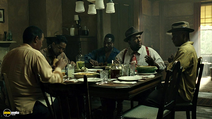 A still #48 from Ray (2004)