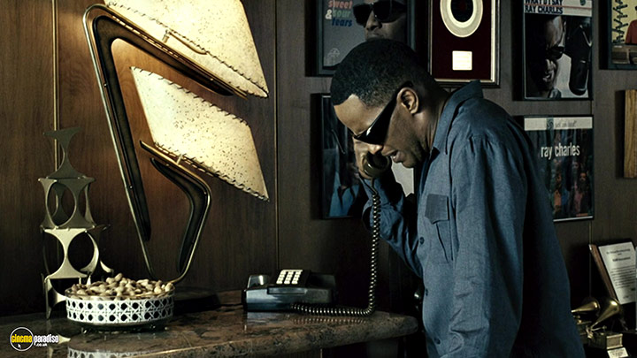 A still #3 from Ray (2004) With Jamie Foxx