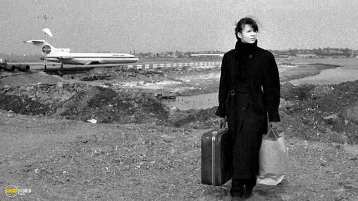 A still #1 from Stranger Than Paradise (1984)
