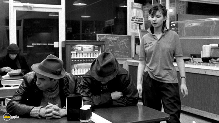 A still #17 from Stranger Than Paradise (1984)