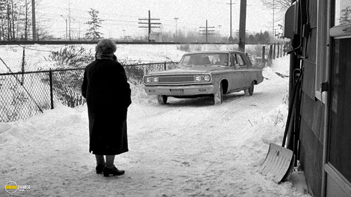 A still #12 from Stranger Than Paradise (1984)