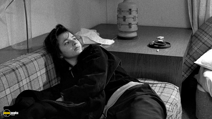 A still #7 from Stranger Than Paradise (1984)