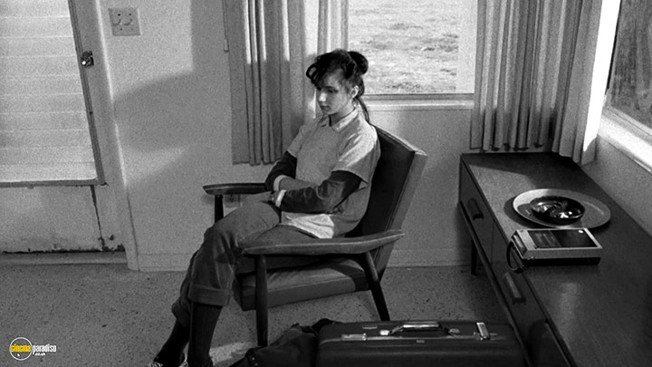 A still #5 from Stranger Than Paradise (1984)