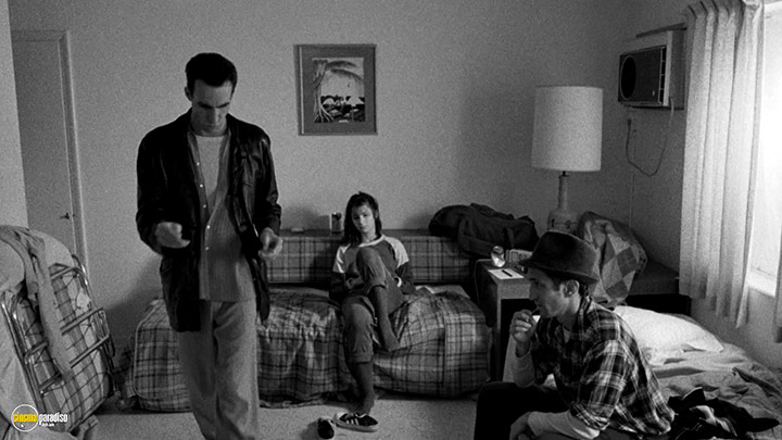 A still #4 from Stranger Than Paradise (1984)