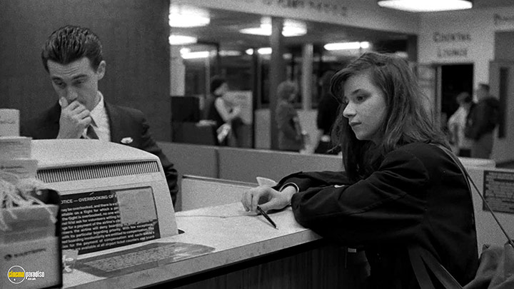 A still #2 from Stranger Than Paradise (1984)