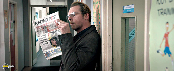 A still #9 from Absolutely Anything (2015) With Simon Pegg