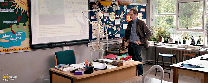 A still #18 from Absolutely Anything (2015) With Simon Pegg