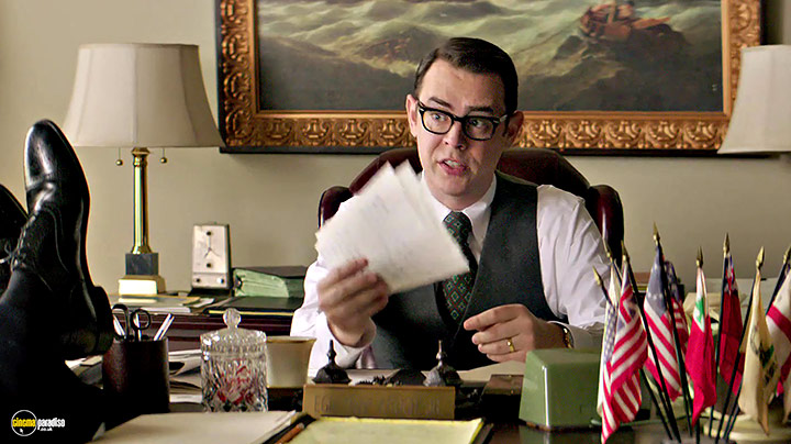 A still #18 from Elvis and Nixon (2016)