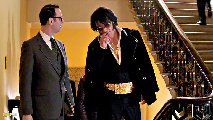 A still #12 from Elvis and Nixon (2016)
