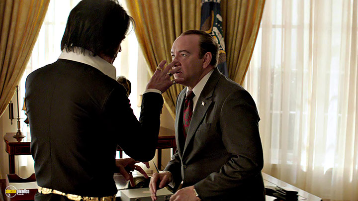 A still #4 from Elvis and Nixon (2016)