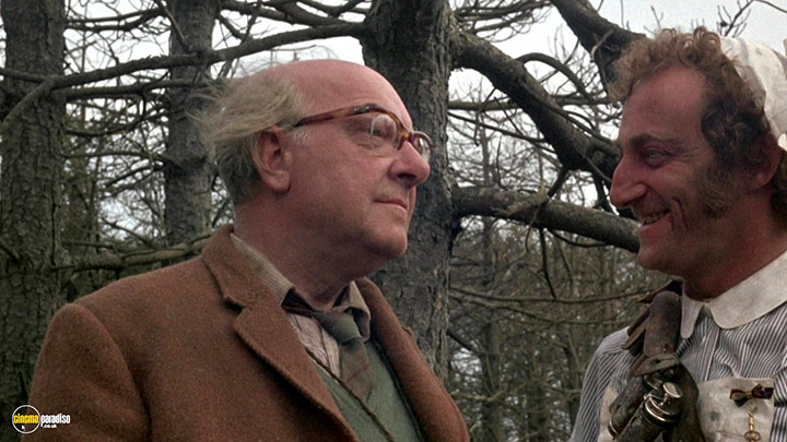 A still #21 from The Bed Sitting Room (1969)