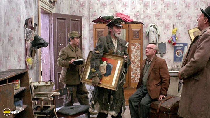 A still #9 from The Bed Sitting Room (1969)