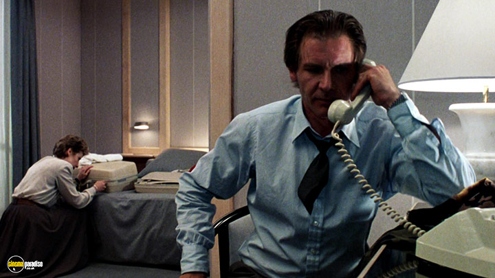 A still #31 from Frantic (1988)