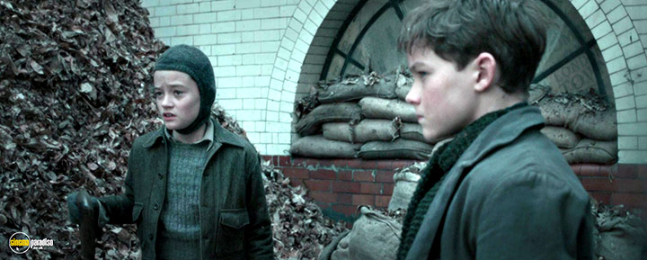 A still #2 from Pan (2015) With Levi Miller
