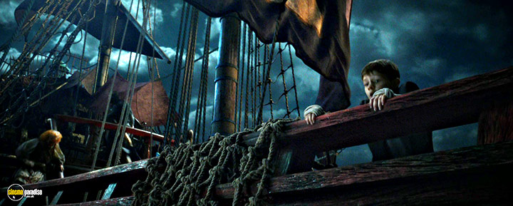 A still #6 from Pan (2015)