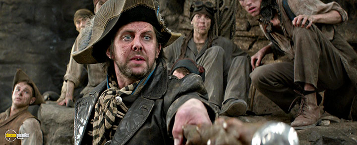 A still #15 from Pan (2015)