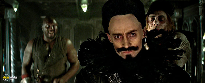 A still #16 from Pan (2015) With Hugh Jackman