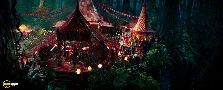 A still #23 from Pan (2015)
