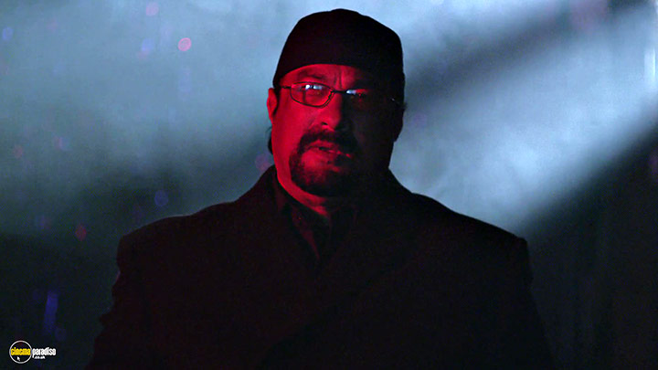 A still #2 from Code of Honour (2016)