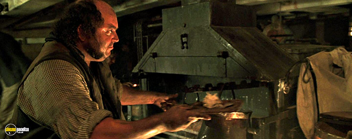A still #84 from Master and Commander: The Far Side of the World (2003)