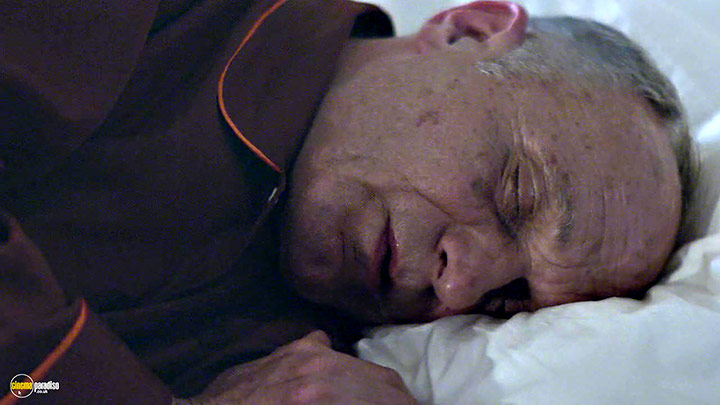 A still #2 from Chevalier (2015)