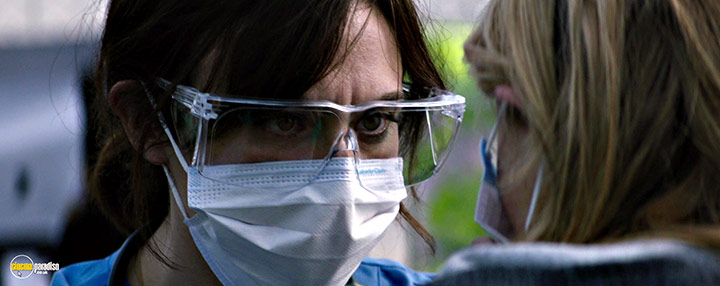 A still #19 from The 5th Wave (2016) With Maggie Siff