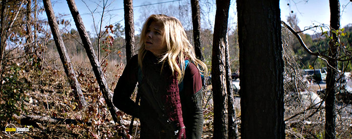 A still #15 from The 5th Wave (2016) With Chloë Grace Moretz