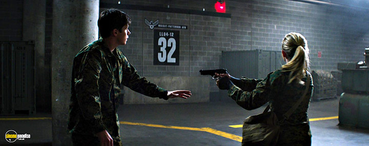 A still #7 from The 5th Wave (2016) With Nick Robinson And Chloë Grace Moretz