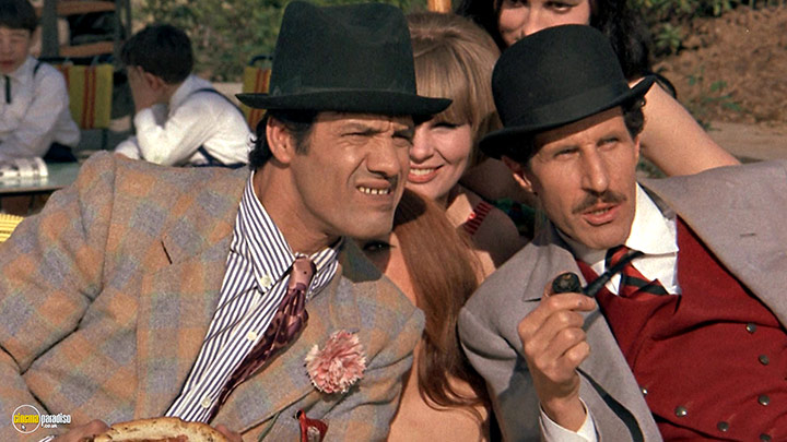 A still #2 from Dr. Goldfoot and the Girl Bombs (1966)
