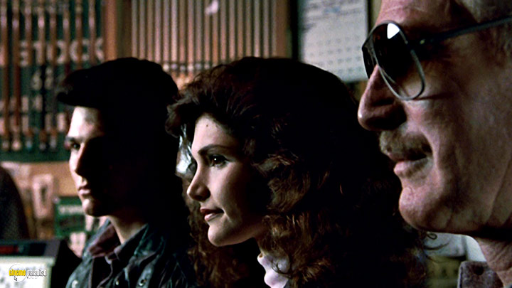A still #22 from The Color of Money (1986) With Paul Newman, Tom Cruise And Mary Elizabeth Mastrantonio