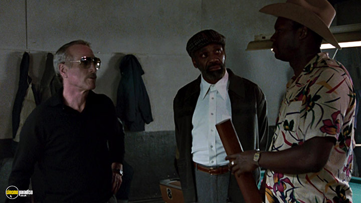 A still #16 from The Color of Money (1986) With Paul Newman And Bill Cobbs