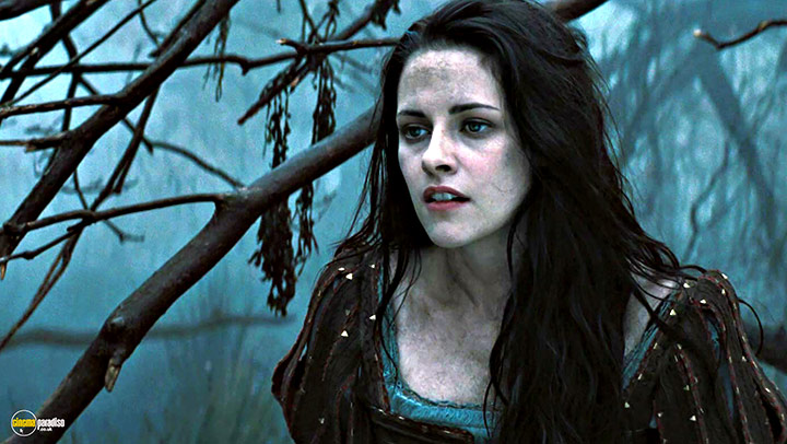 A still #30 from Snow White and the Huntsman: Extended Edition (2012) With Kristen Stewart