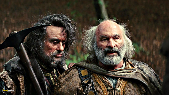 A still #20 from Snow White and the Huntsman: Extended Edition (2012) With Bob Hoskins And Ian McShane