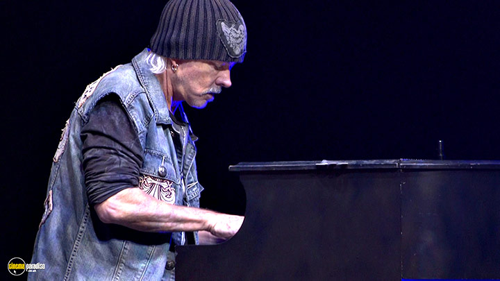 A still #23 from REO Speedwagon: Live at Moondance Jam (2010)