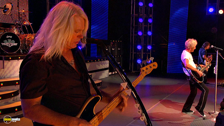A still #15 from REO Speedwagon: Live at Moondance Jam (2010)