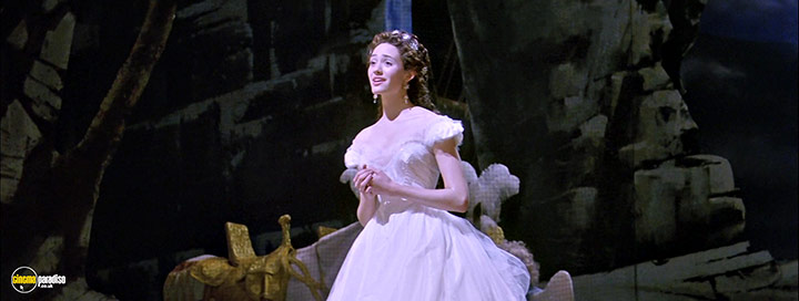 A still #1 from The Phantom of the Opera (2004)