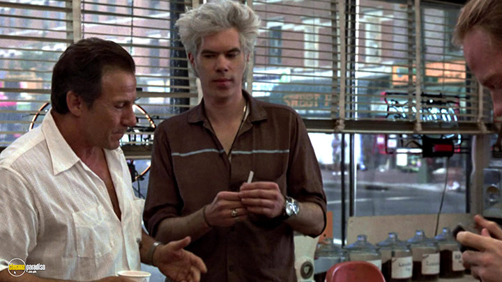 A still #20 from Blue in the Face (1995)