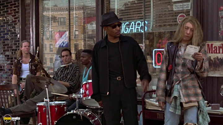 A still #19 from Blue in the Face (1995)