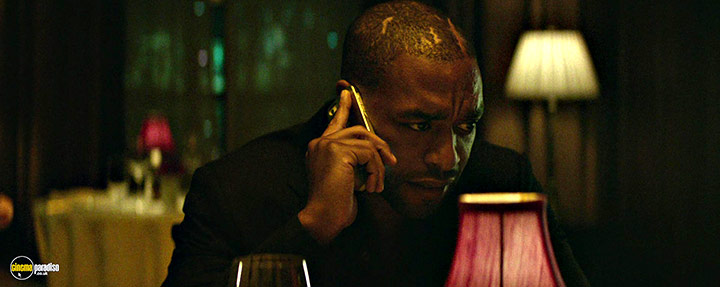 A still #18 from Triple 9 (2016) With Chiwetel Ejiofor