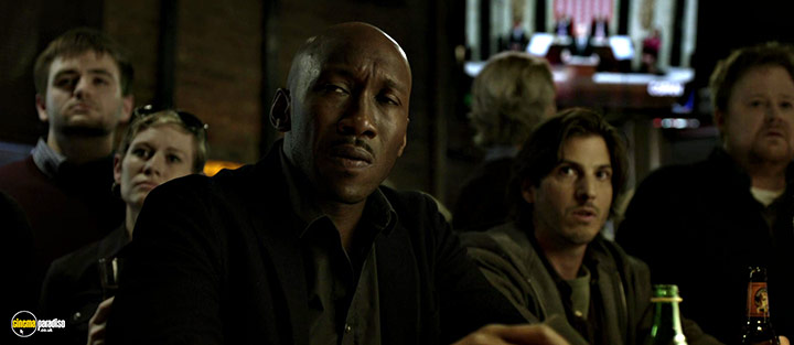A still #38 from House of Cards: Series 4 (2016) With Mahershala Ali