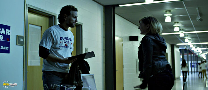 A still #28 from House of Cards: Series 4 (2016) With Sebastian Arcelus