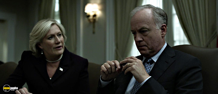 A still #10 from House of Cards: Series 4 (2016) With Jayne Atkinson And Reed Birney
