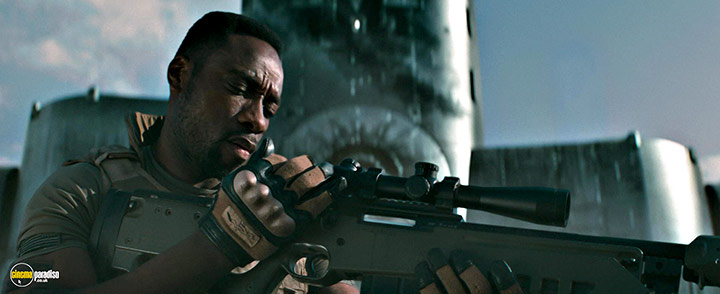 A still #3 from Kill Command (2016) With Bentley Kalu
