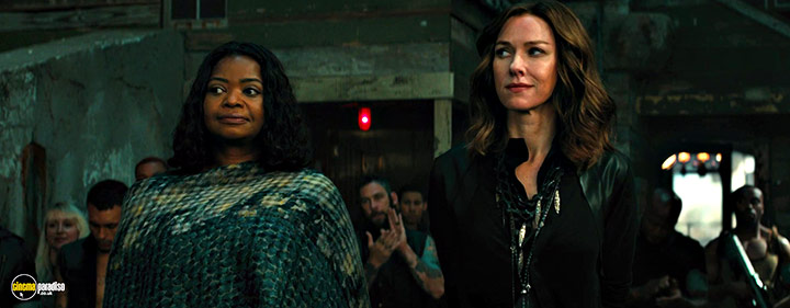 A still #15 from Allegiant (2016) With Naomi Watts And Octavia Spencer