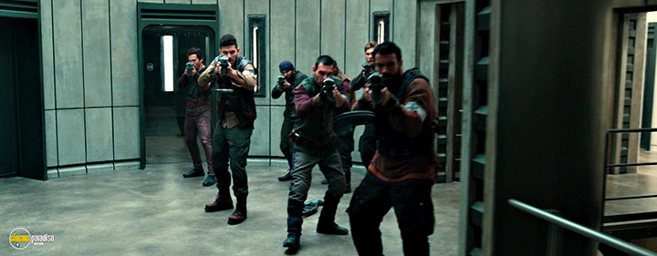 A still #19 from Allegiant (2016)