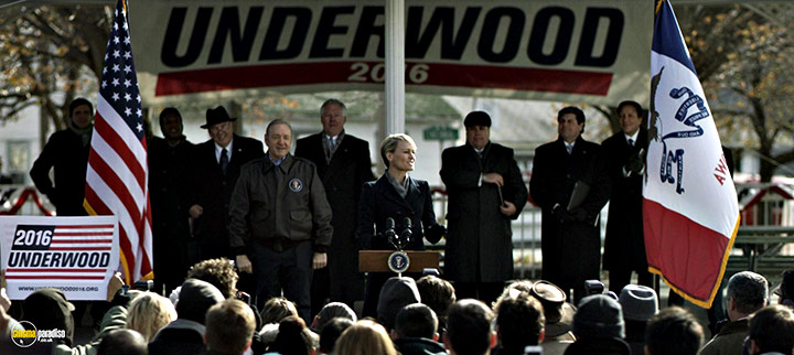 A still #29 from House of Cards: Series 3 (2015) With Kevin Spacey And Robin Wright
